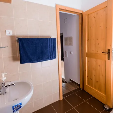 Chill House Apartment Orfu Exterior photo