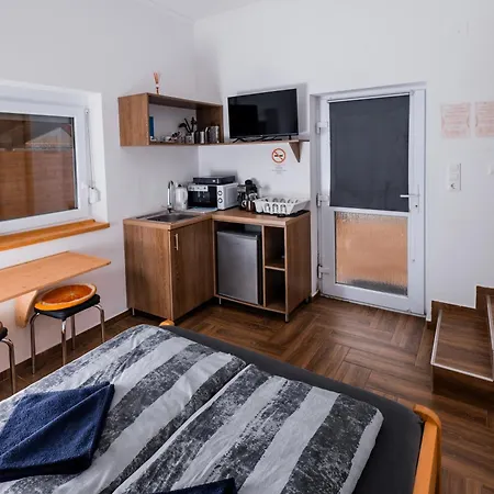 Chill House Apartment Orfu Exterior photo