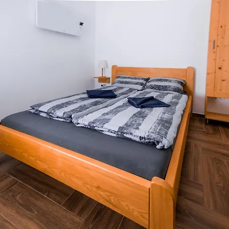 Chill House Apartment Orfu Exterior photo